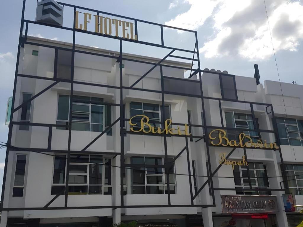 Lf Hotel Tapah Екстериор снимка