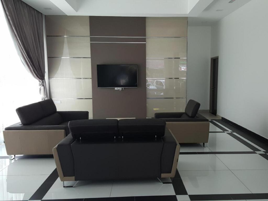 Lf Hotel Tapah Екстериор снимка
