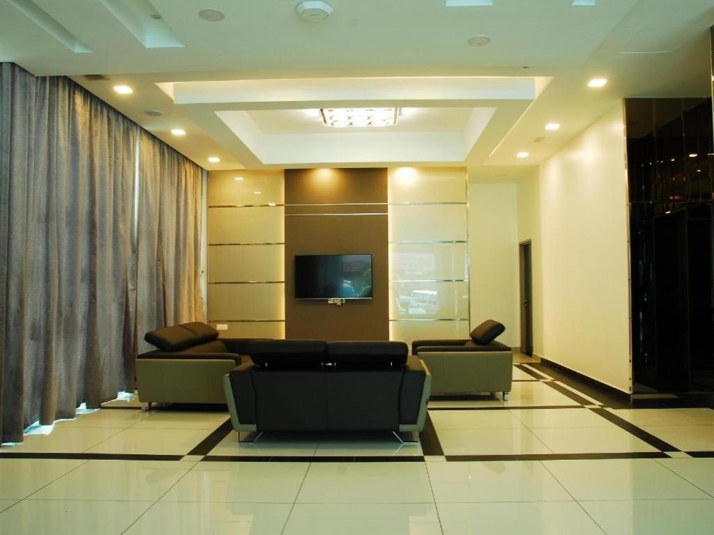 Lf Hotel Tapah Екстериор снимка